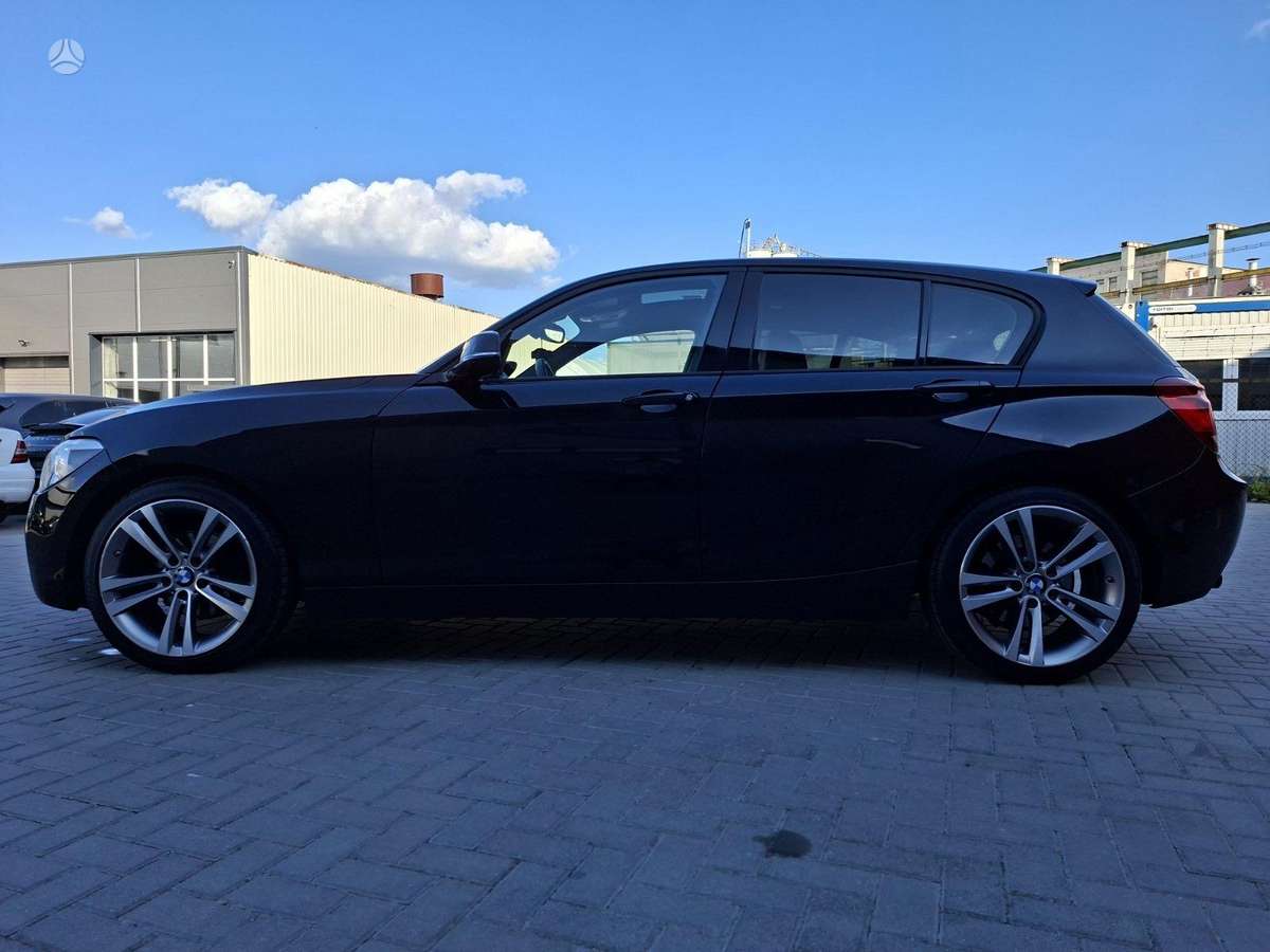 BMW 120, 2.0 l., Хэтчбек
