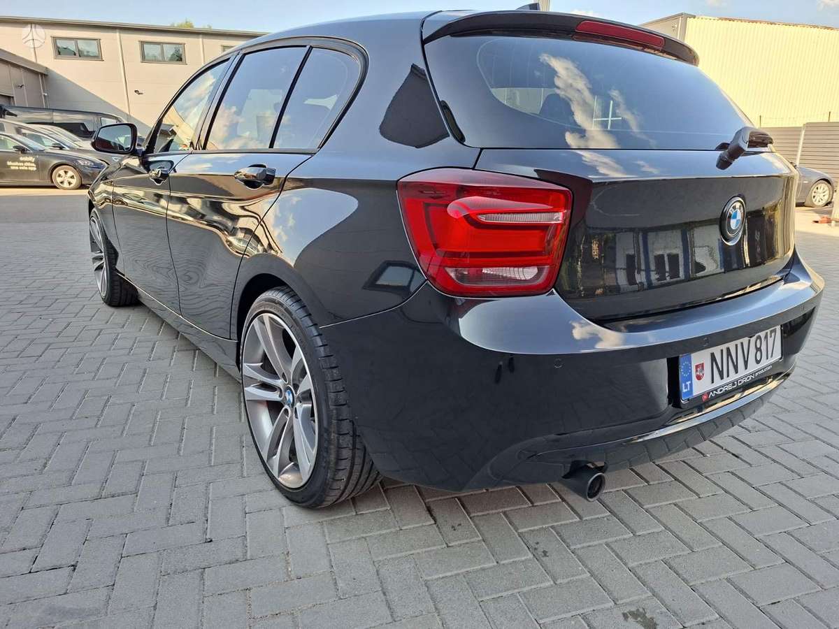 BMW 120, 2.0 l., Хэтчбек