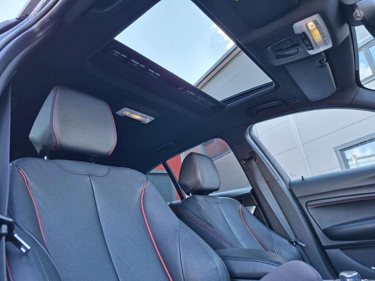 BMW 120, 2.0 l., hatchback