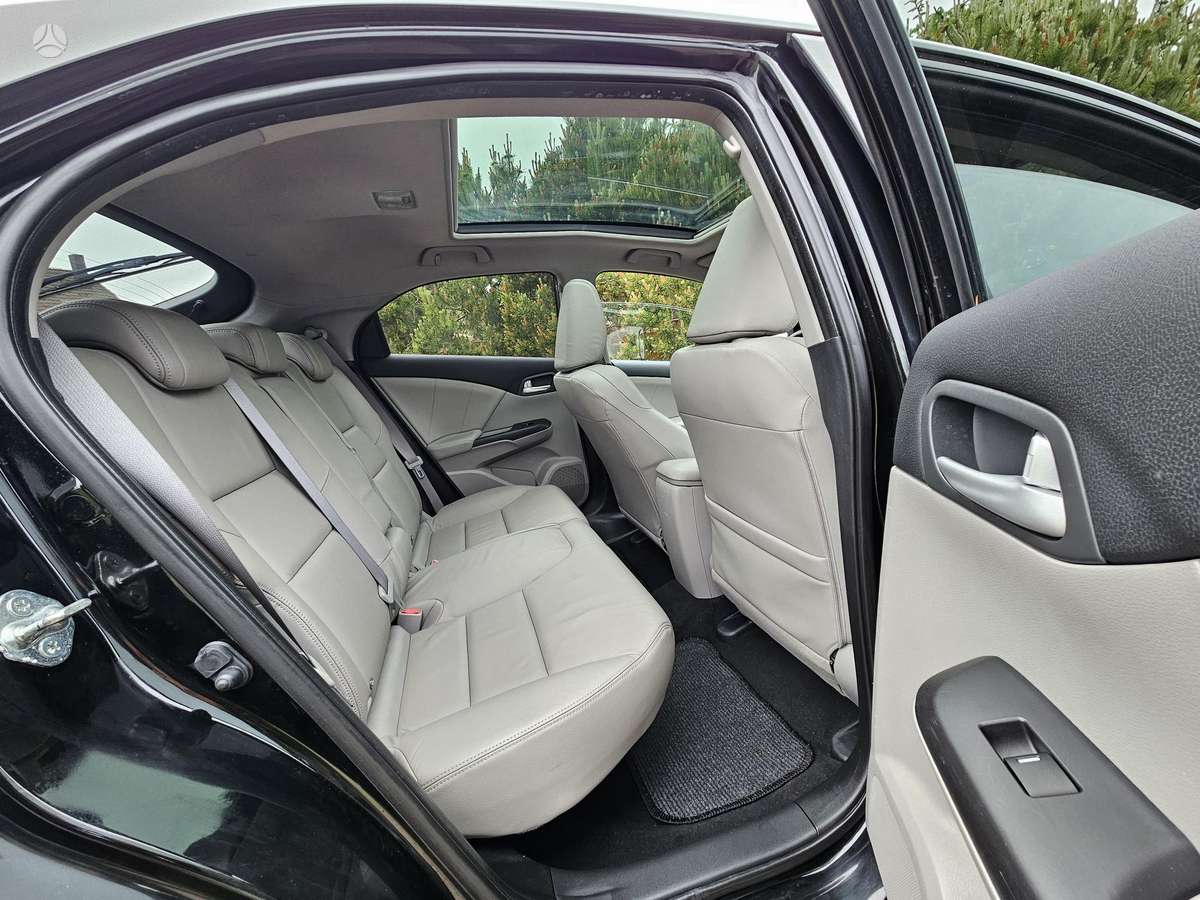 Honda Civic, 2.2 l., hatchback
