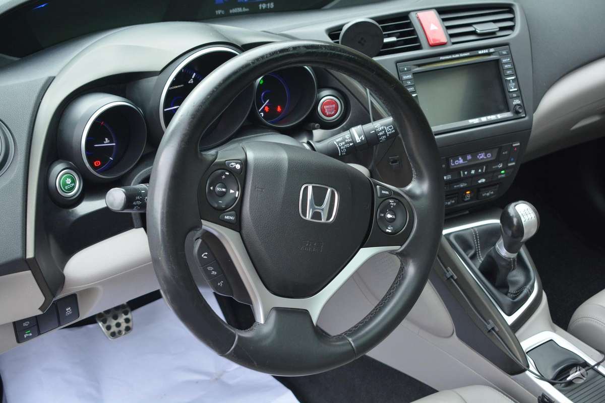 Honda Civic, 2.2 l., hatchback