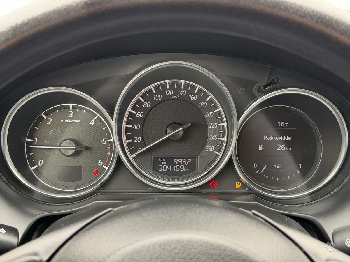 Mazda 6, 2.2 l., wagon