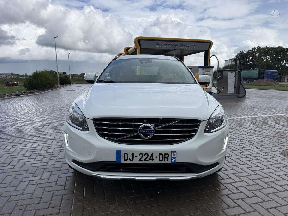 Volvo XC60 - 2