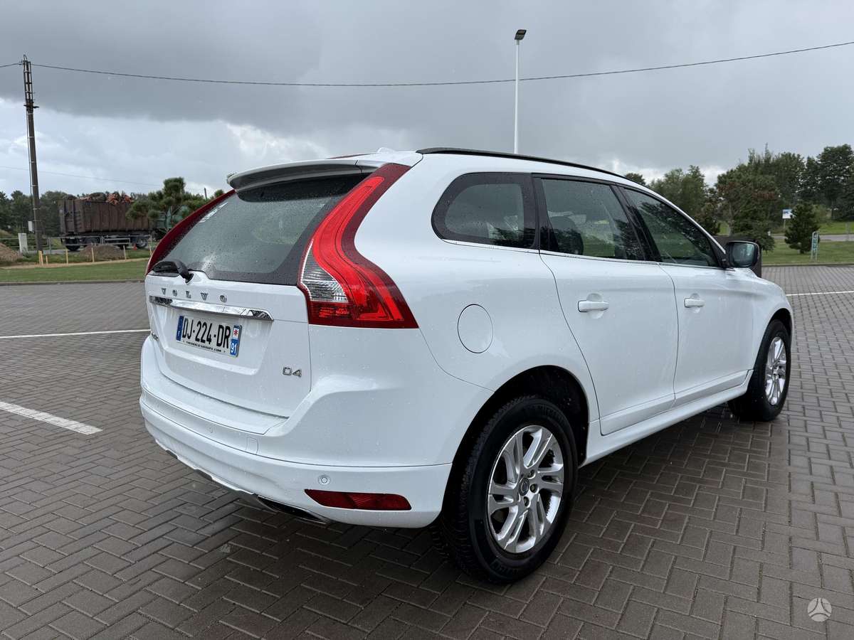 Volvo XC60 - 4