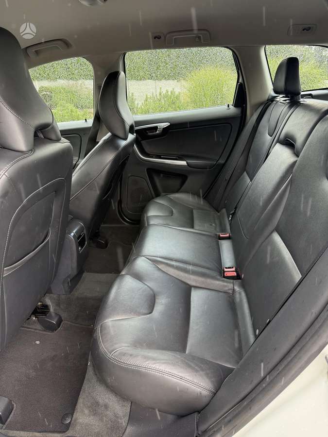 Volvo XC60 - 9