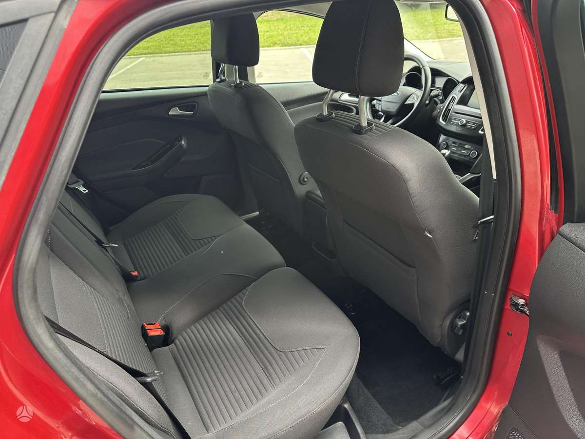 Ford Focus, 1.5 l., Хэтчбек