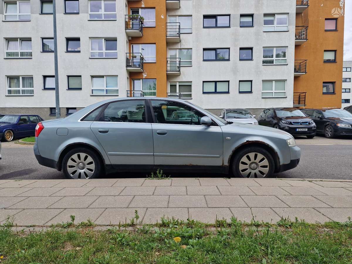 Audi A4, 1.9 l., Седан