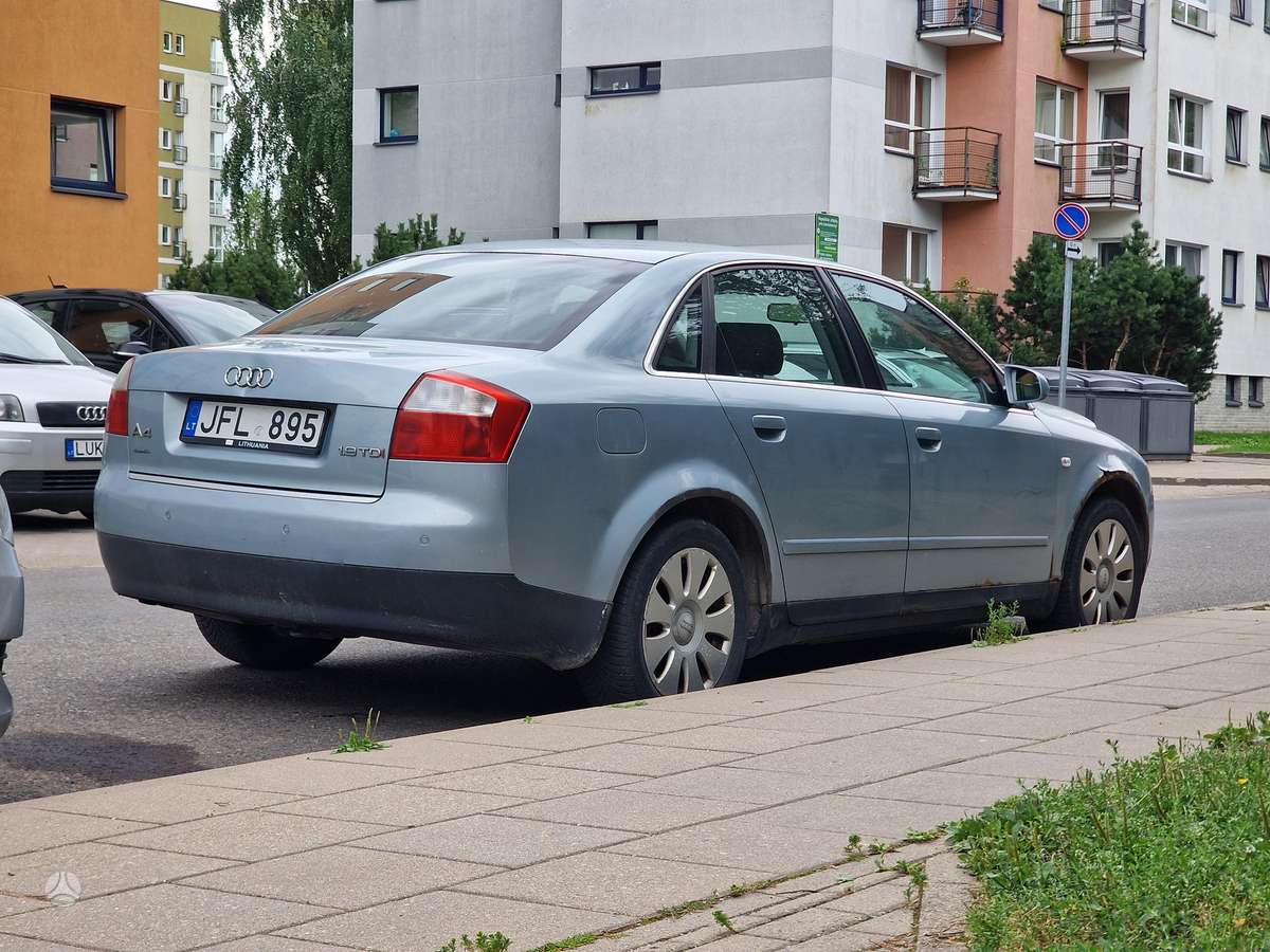 Audi A4, 1.9 l., Седан