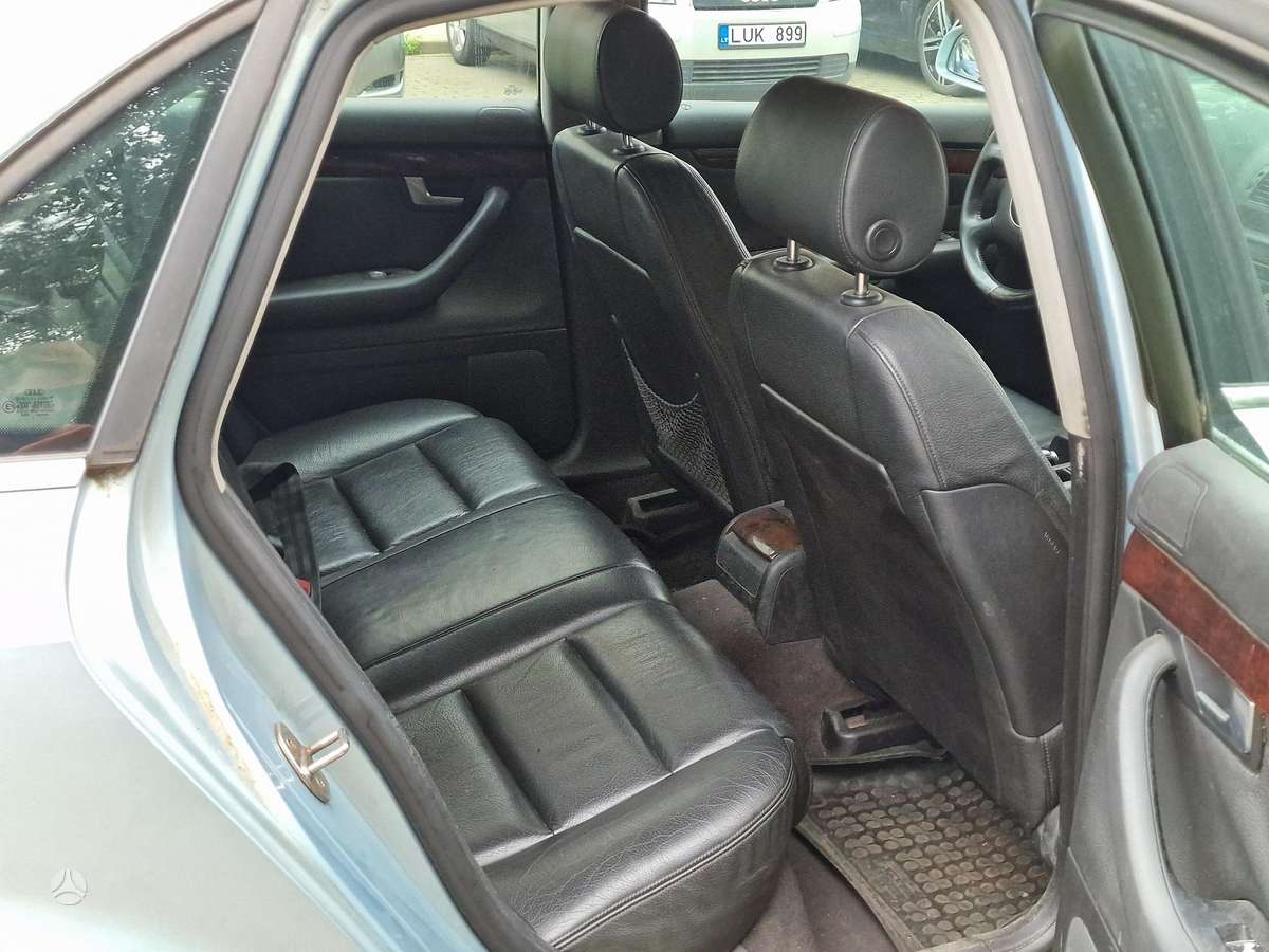 Audi A4, 1.9 l., Седан
