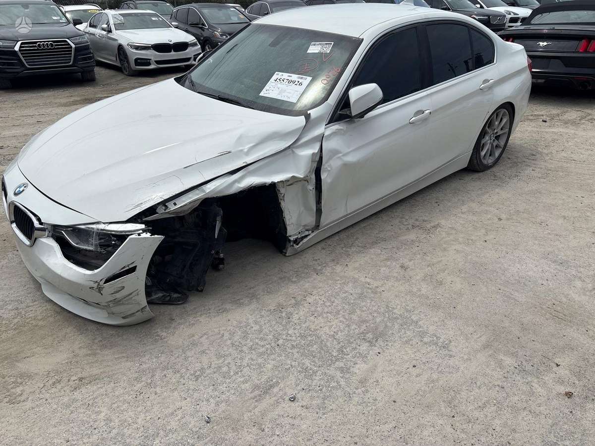 BMW 320, 2.0 l., Седан