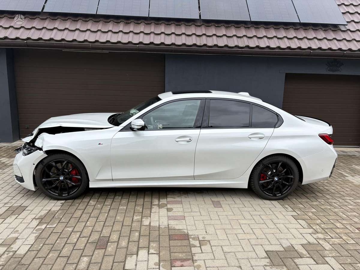 BMW 320, 2.0 l., Седан
