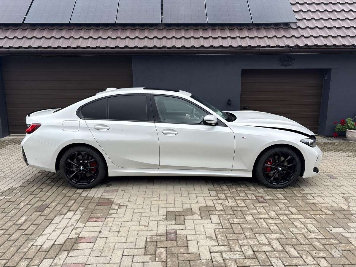BMW 320, 2.0 l., Седан