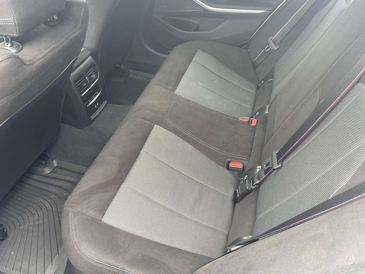 BMW 320, 2.0 l., Седан