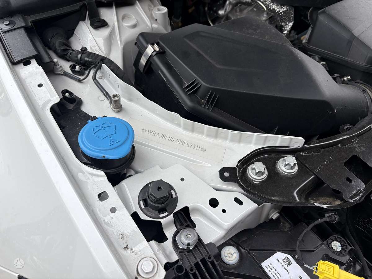 BMW 320, 2.0 l., Седан
