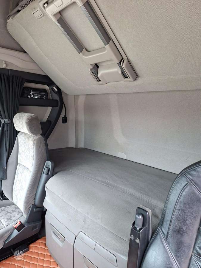 Scania R450, 2 спальных места