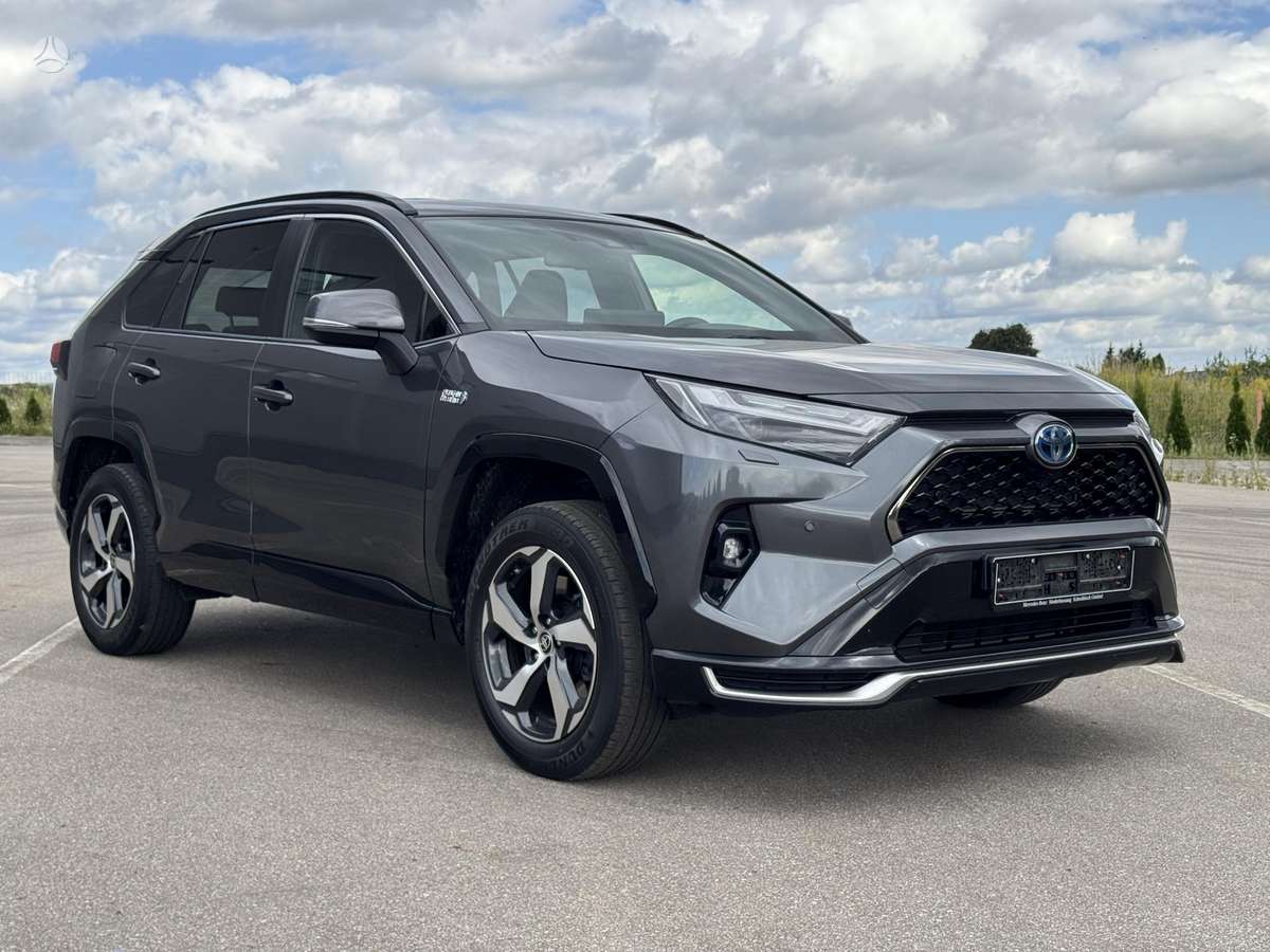 Toyota RAV4 - 1