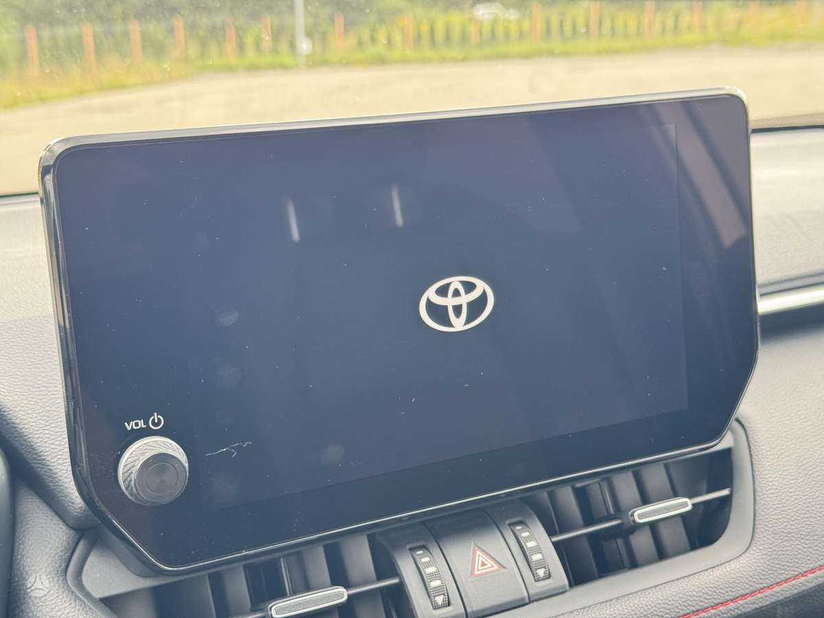 Toyota RAV4 - 12