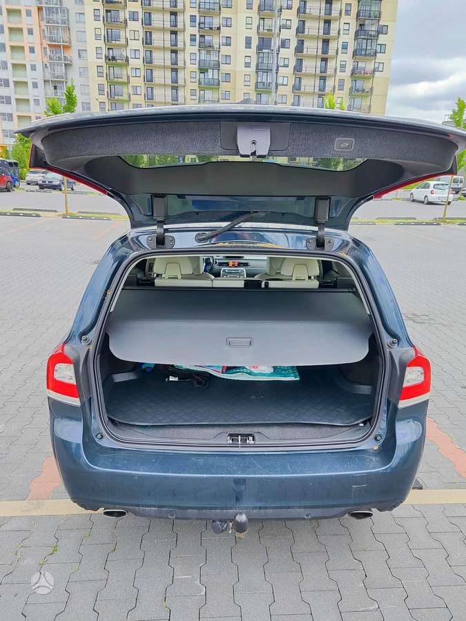 Volvo V70, 2.0 l., Универсал