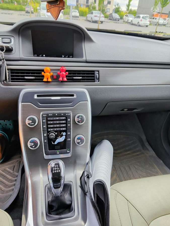 Volvo V70, 2.0 l., wagon