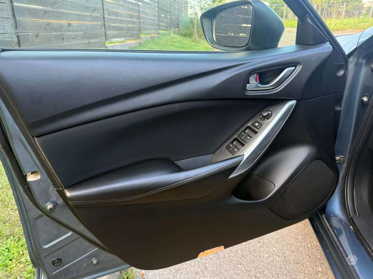Mazda 6, 2.2 l., Универсал