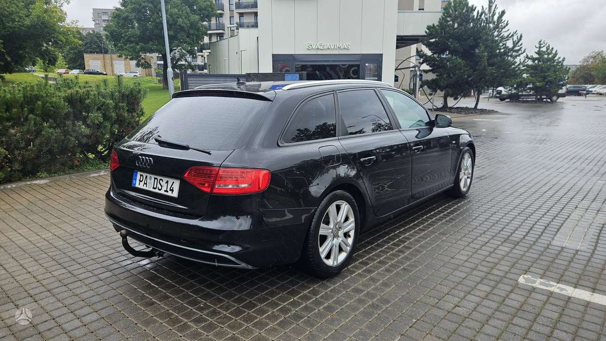 Audi A4, 2.0 l., Универсал