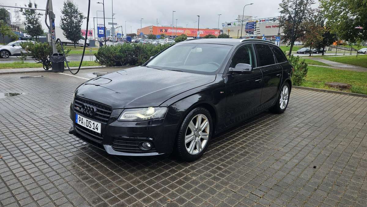 Audi A4, 2.0 l., Универсал