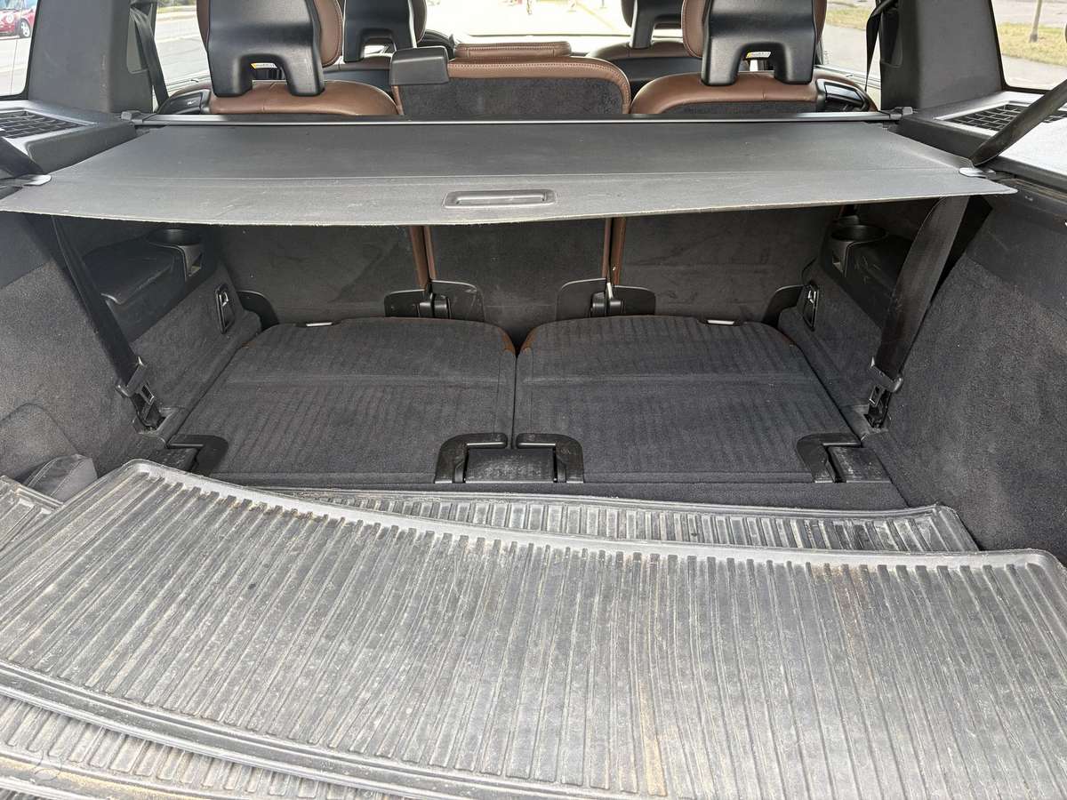 Volvo XC90 - 12