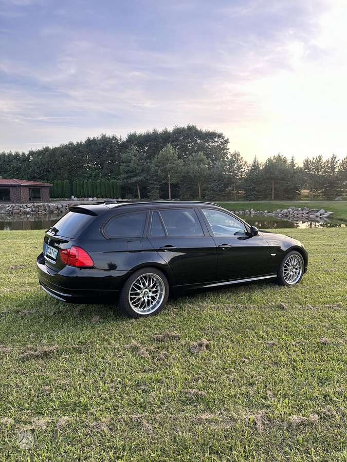 BMW 318, 2.0 l., Универсал