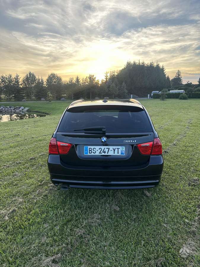 BMW 318, 2.0 l., Универсал