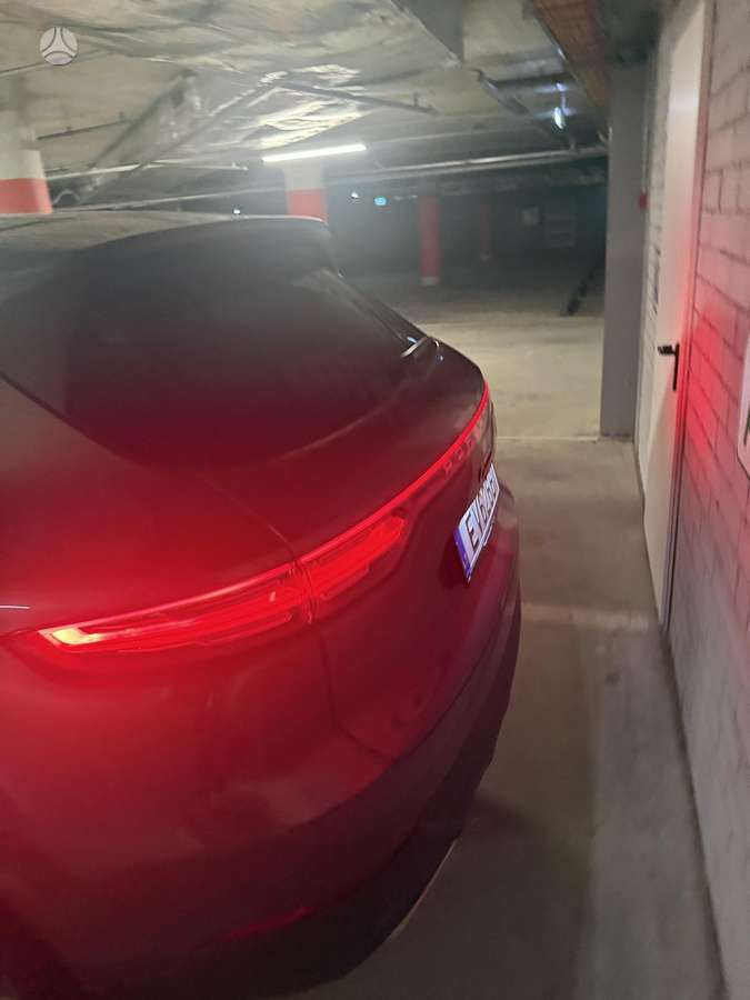 Porsche Cayenne - 11