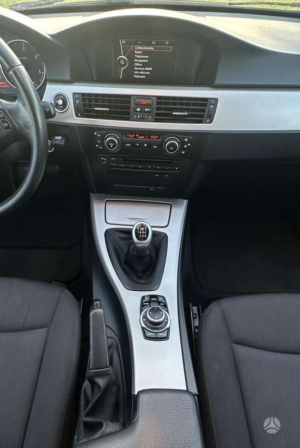 BMW 318, 2.0 l., Универсал