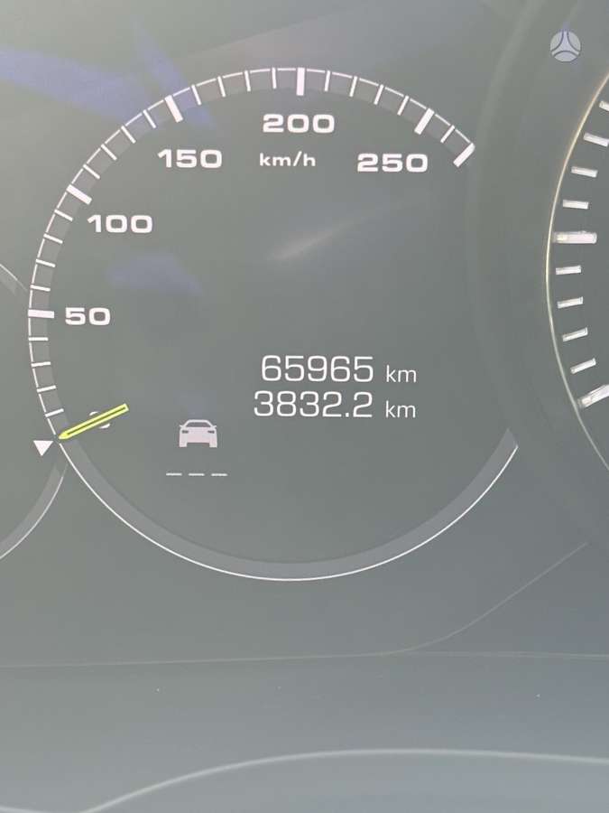 Porsche Cayenne - 3