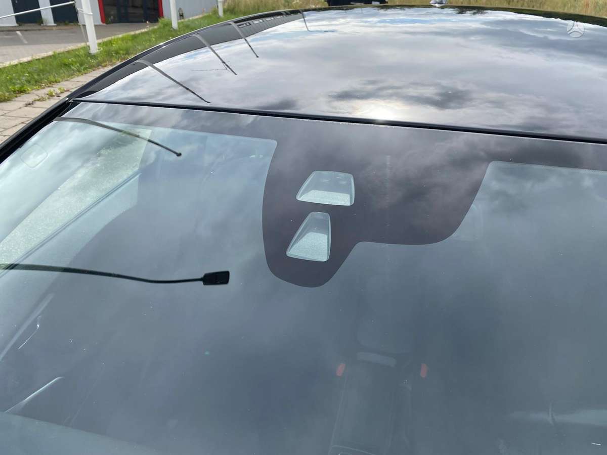 Volvo V40, 2.0 l., Хэтчбек