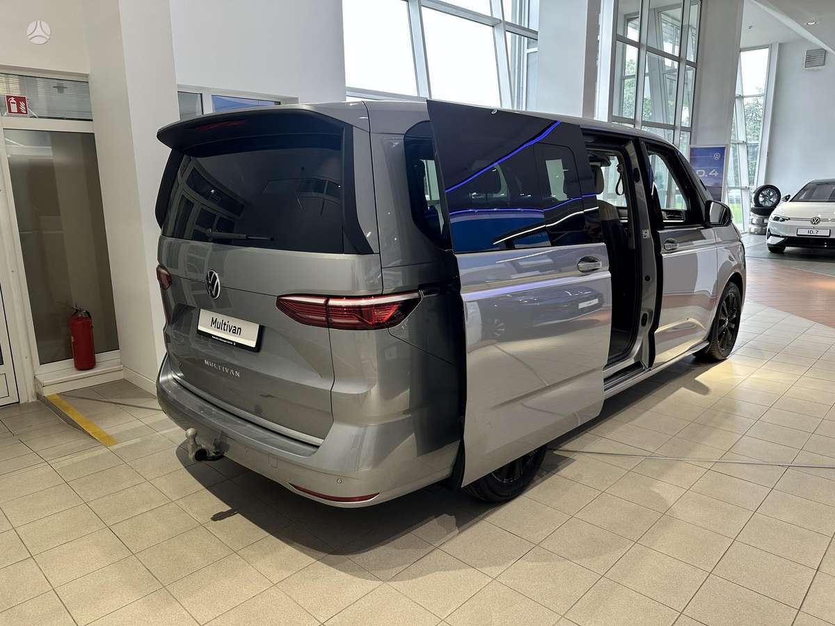 Volkswagen Multivan, 2.0 l., Минивэн