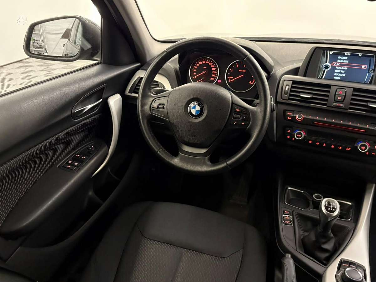 BMW 120, 2.0 l., Хэтчбек