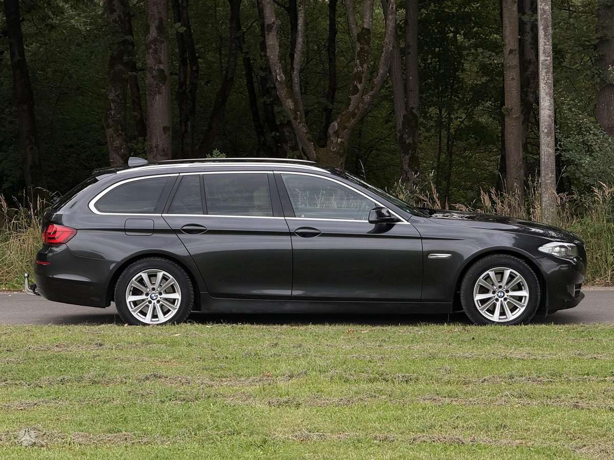 BMW 520, 2.0 l., Универсал
