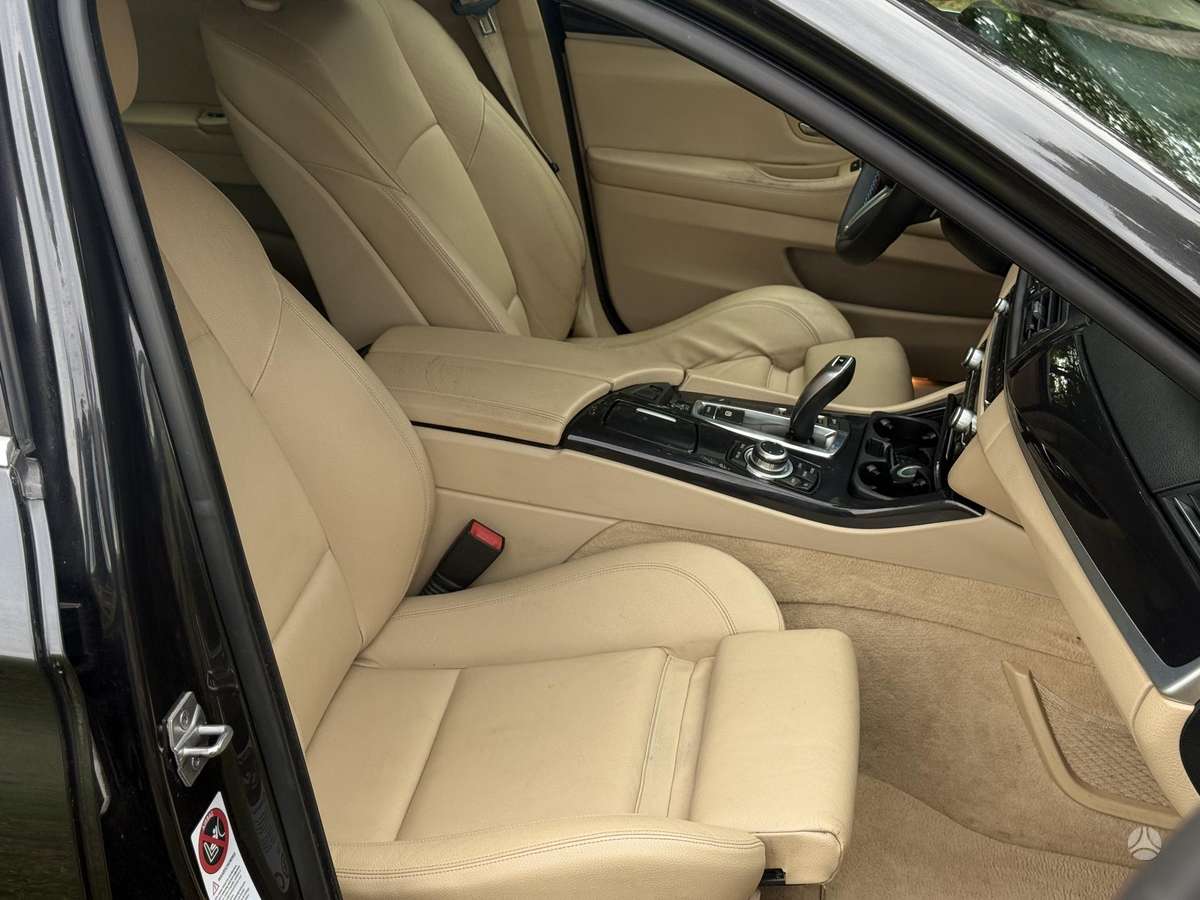 BMW 520, 2.0 l., wagon