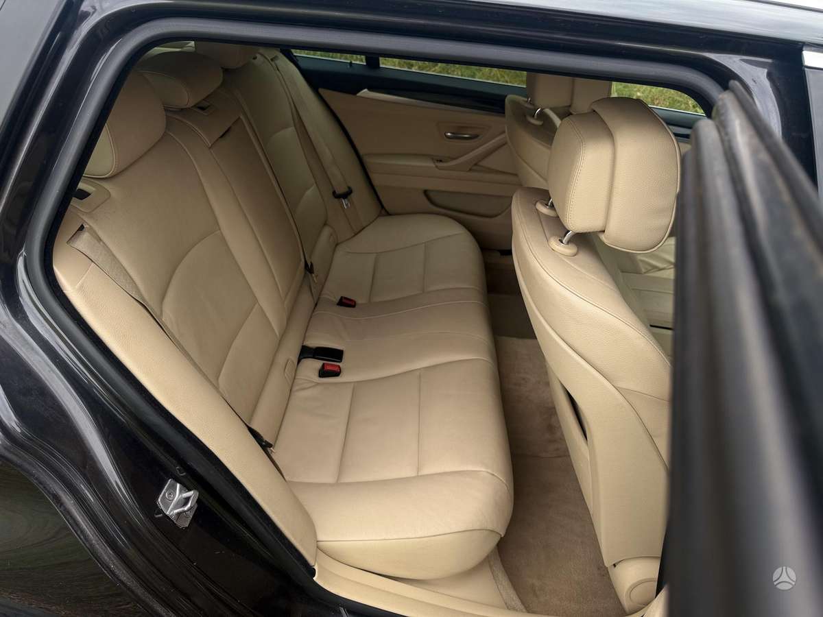 BMW 520, 2.0 l., Универсал
