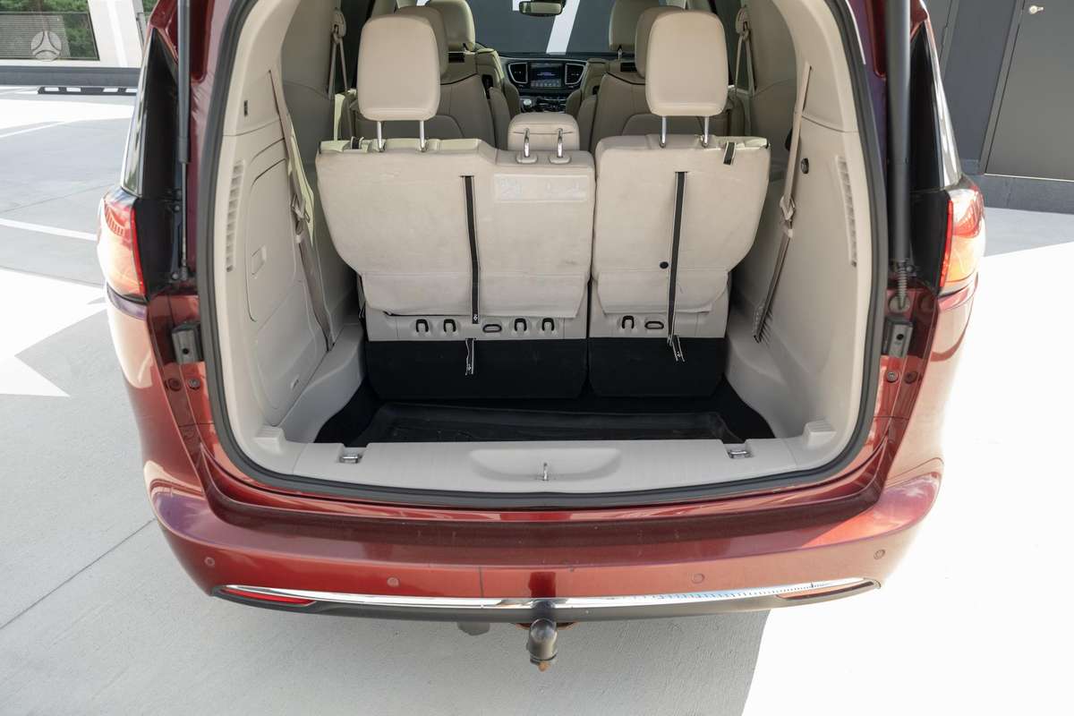 Chrysler Pacifica, 3.6 l., Минивэн