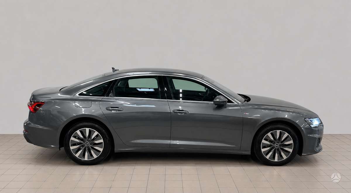 Audi A6, 2.0 l., Седан