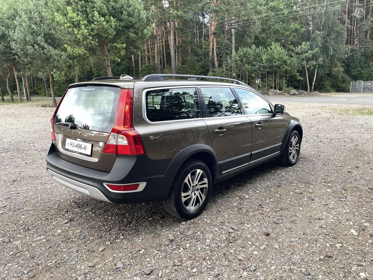 Volvo XC70, 2.0 l., wagon