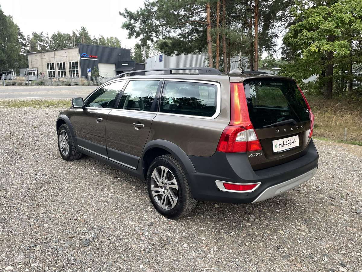 Volvo XC70, 2.0 l., wagon