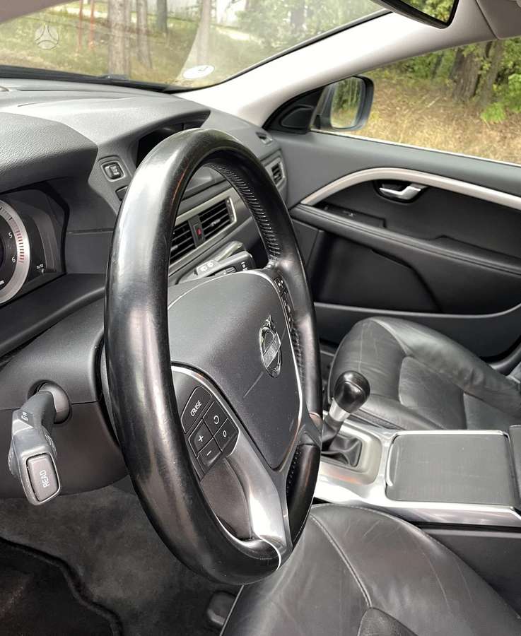 Volvo XC70, 2.0 l., wagon