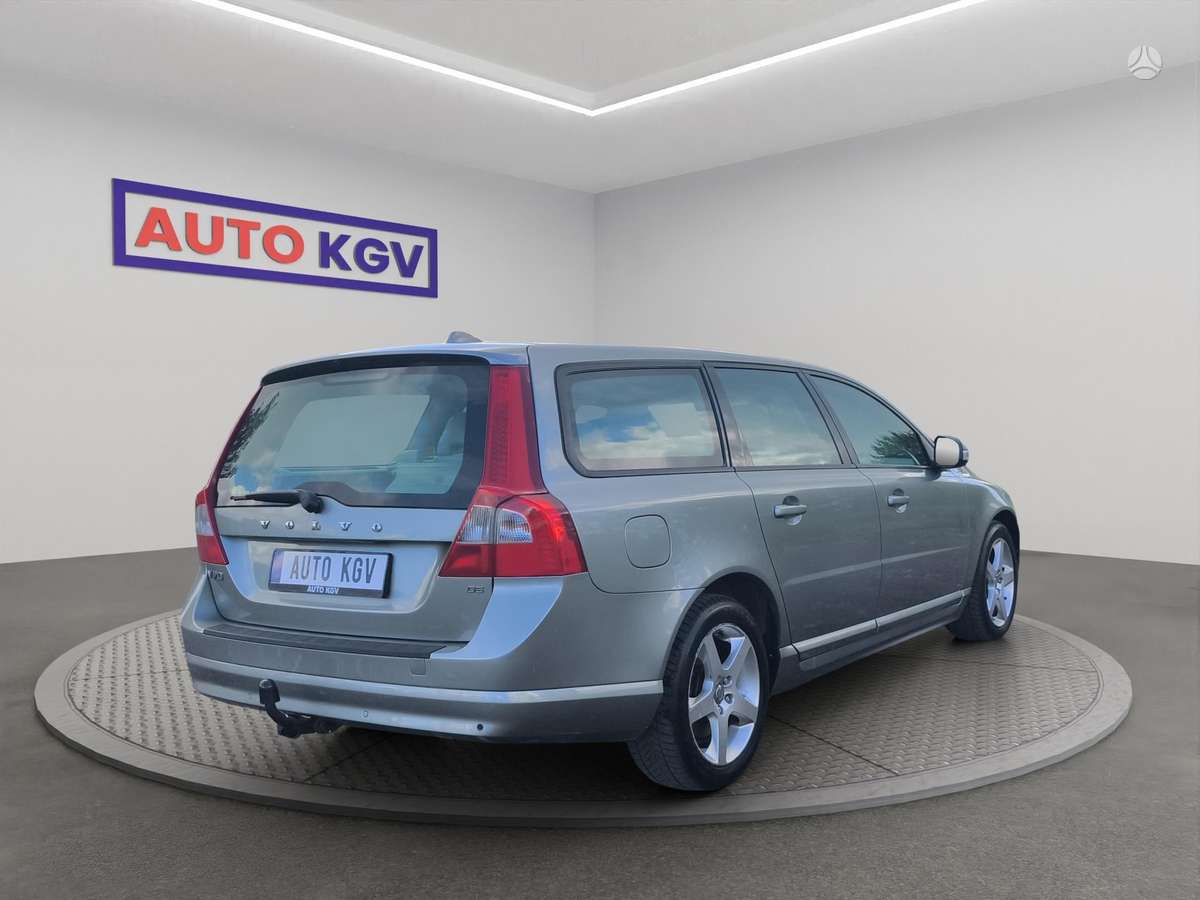 Volvo V70, 2.4 l., Универсал