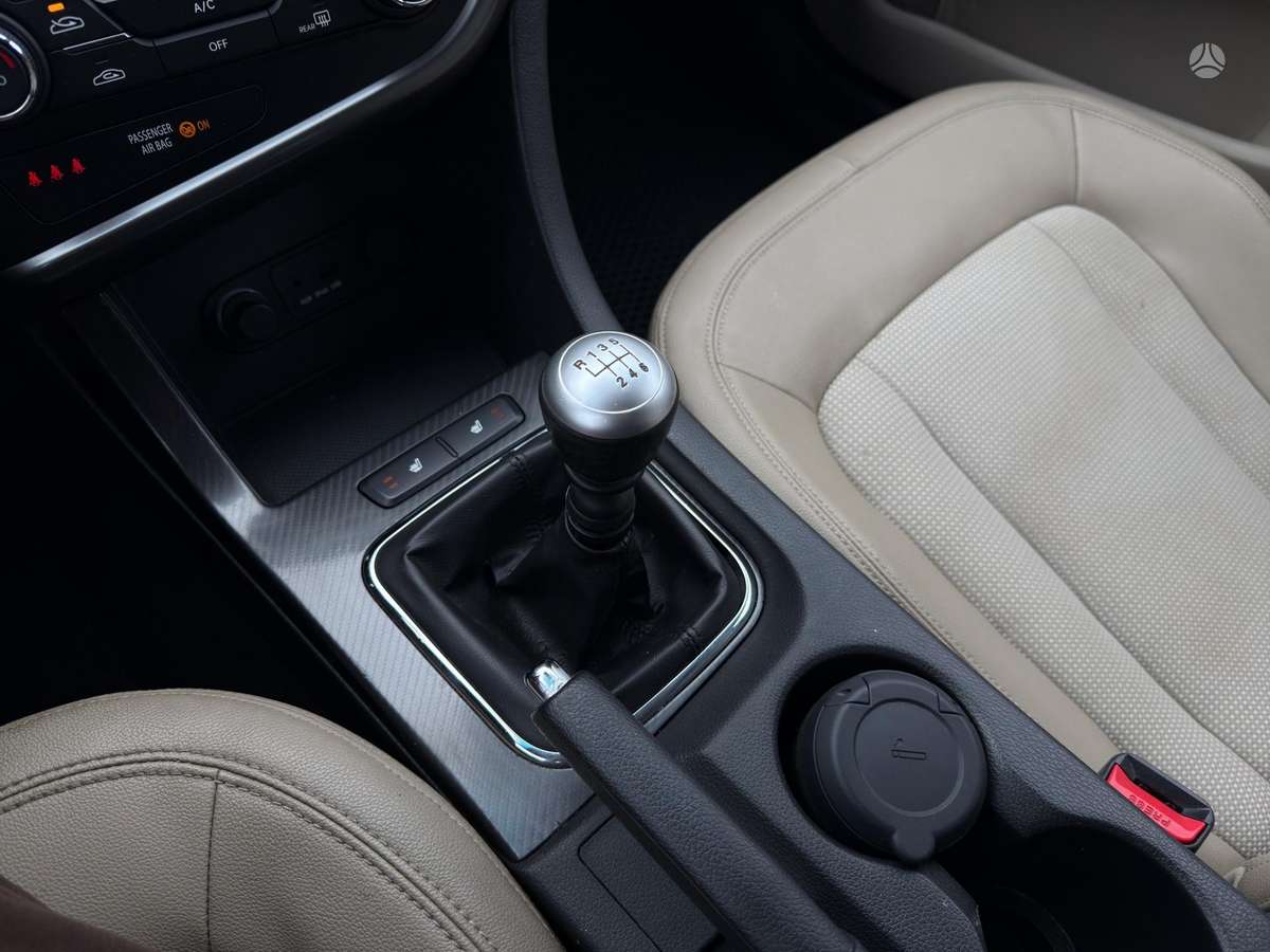 Kia Optima, 1.7 l., sedanas