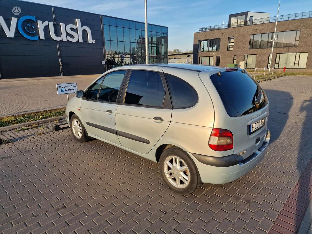 Renault Scenic - 5