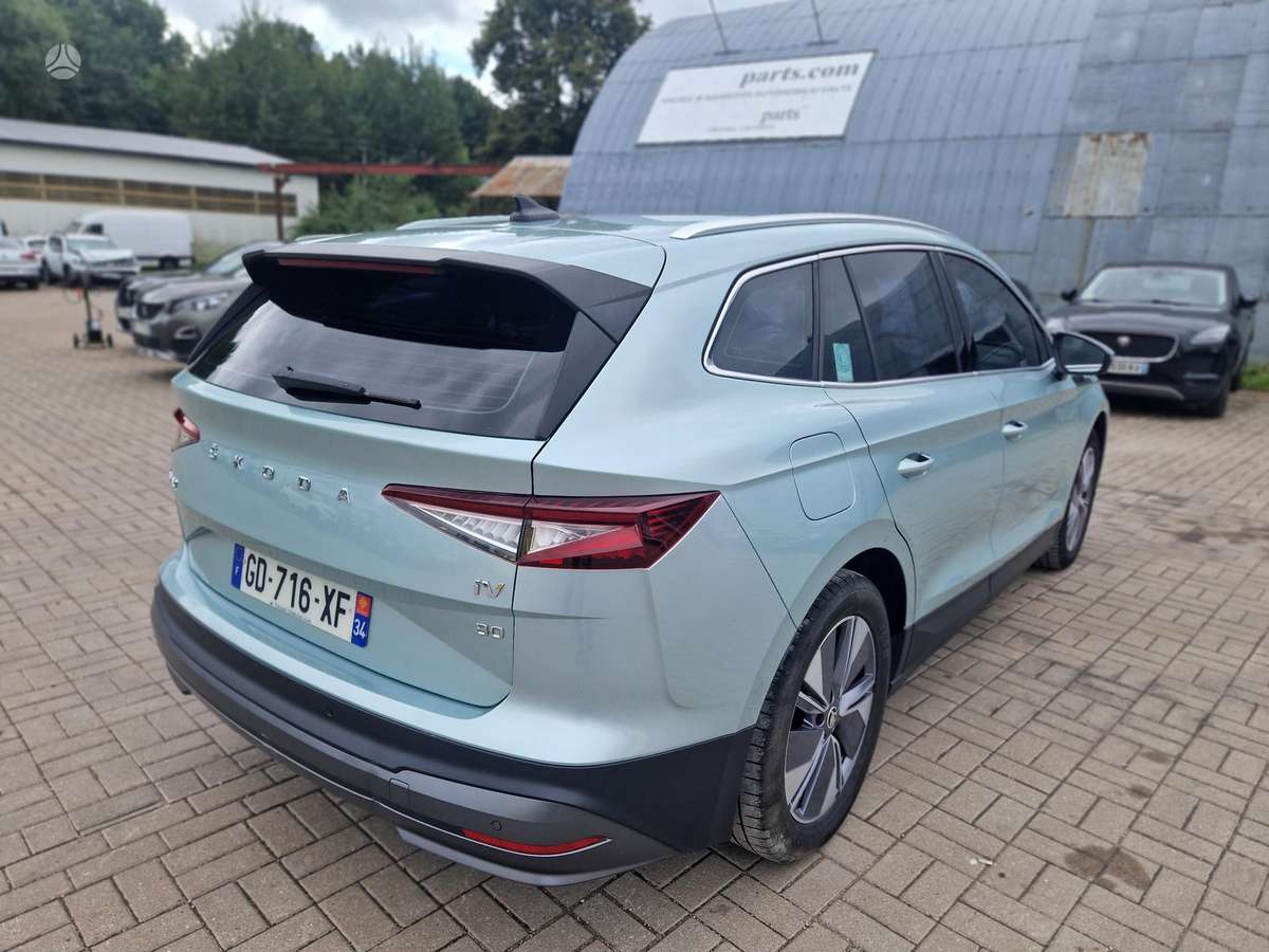 Škoda Enyaq - 5
