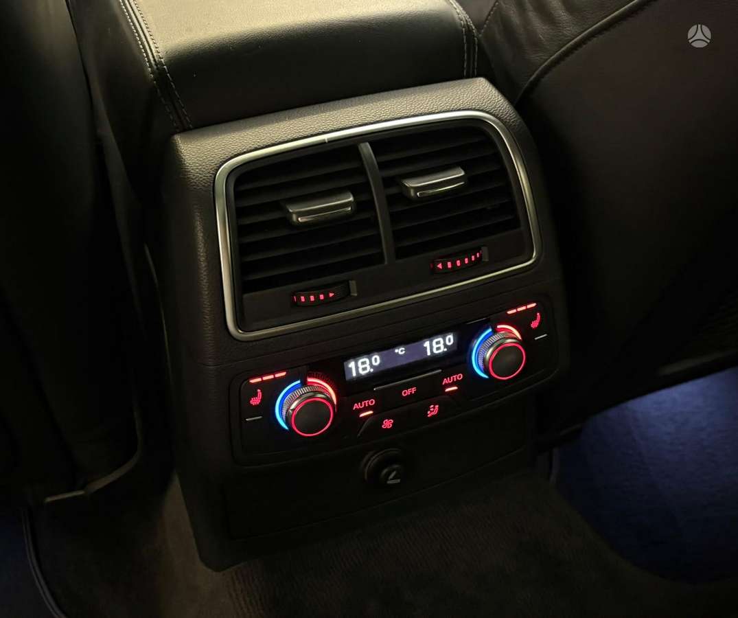 Audi A6, 3.0 l., universalas