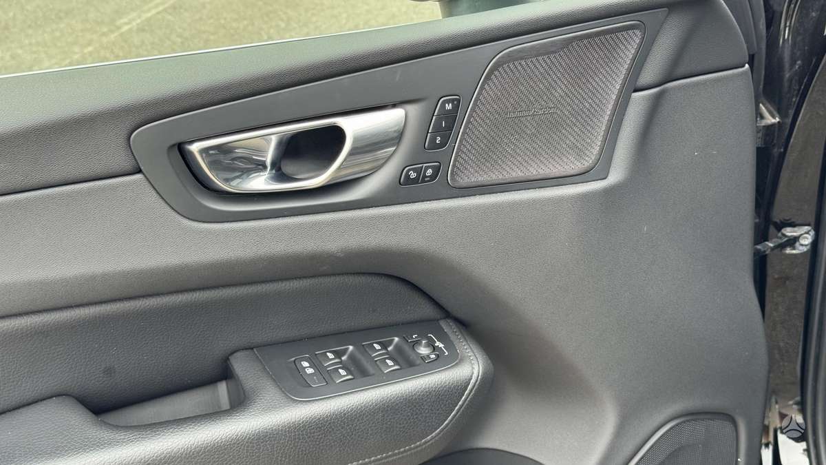 Volvo XC60 - 6