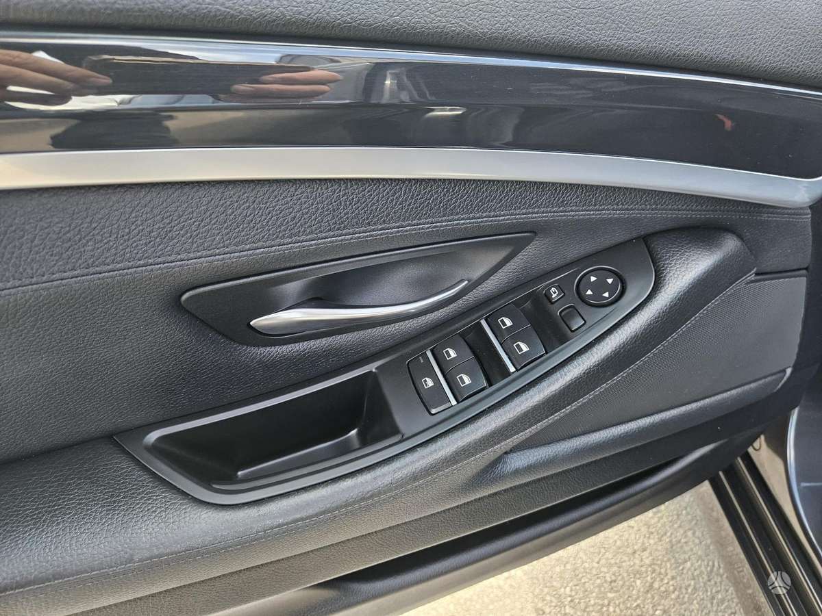 BMW 520, 2.0 l., universalas